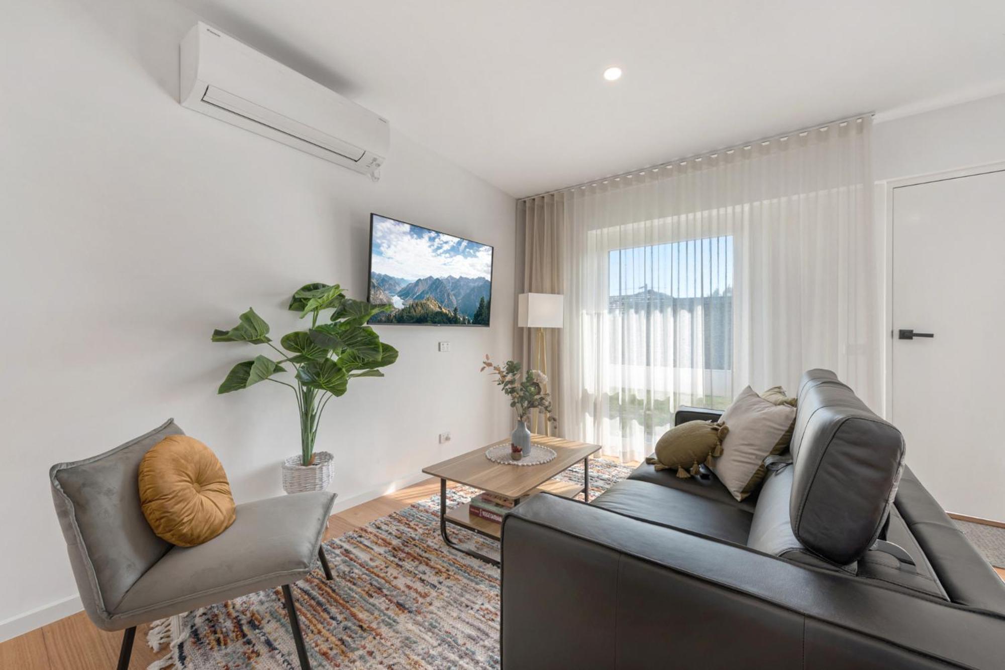 Comfy Studio With Shared Backyard Near Racecourse Carnegie Экстерьер фото